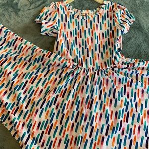 Dot Dot Smile white slab multi dress!
